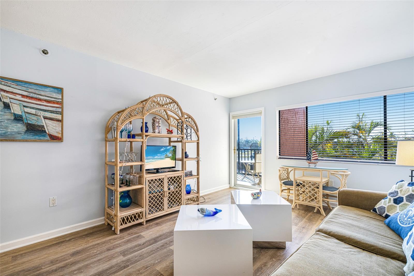 Image 7 of 26 For 3160 Matecumbe Key Road 221