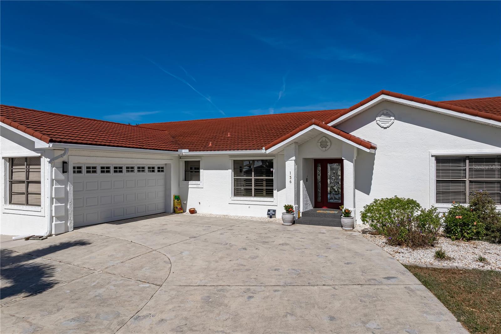 Image 19 of 84 For 136 Creek Drive Se