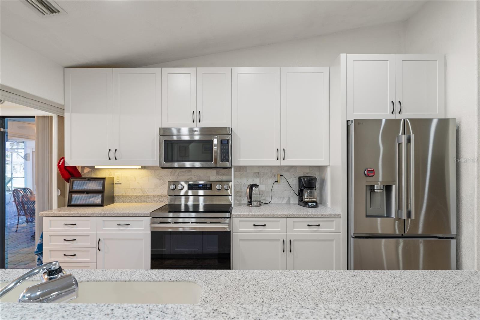 Image 29 of 84 For 136 Creek Drive Se