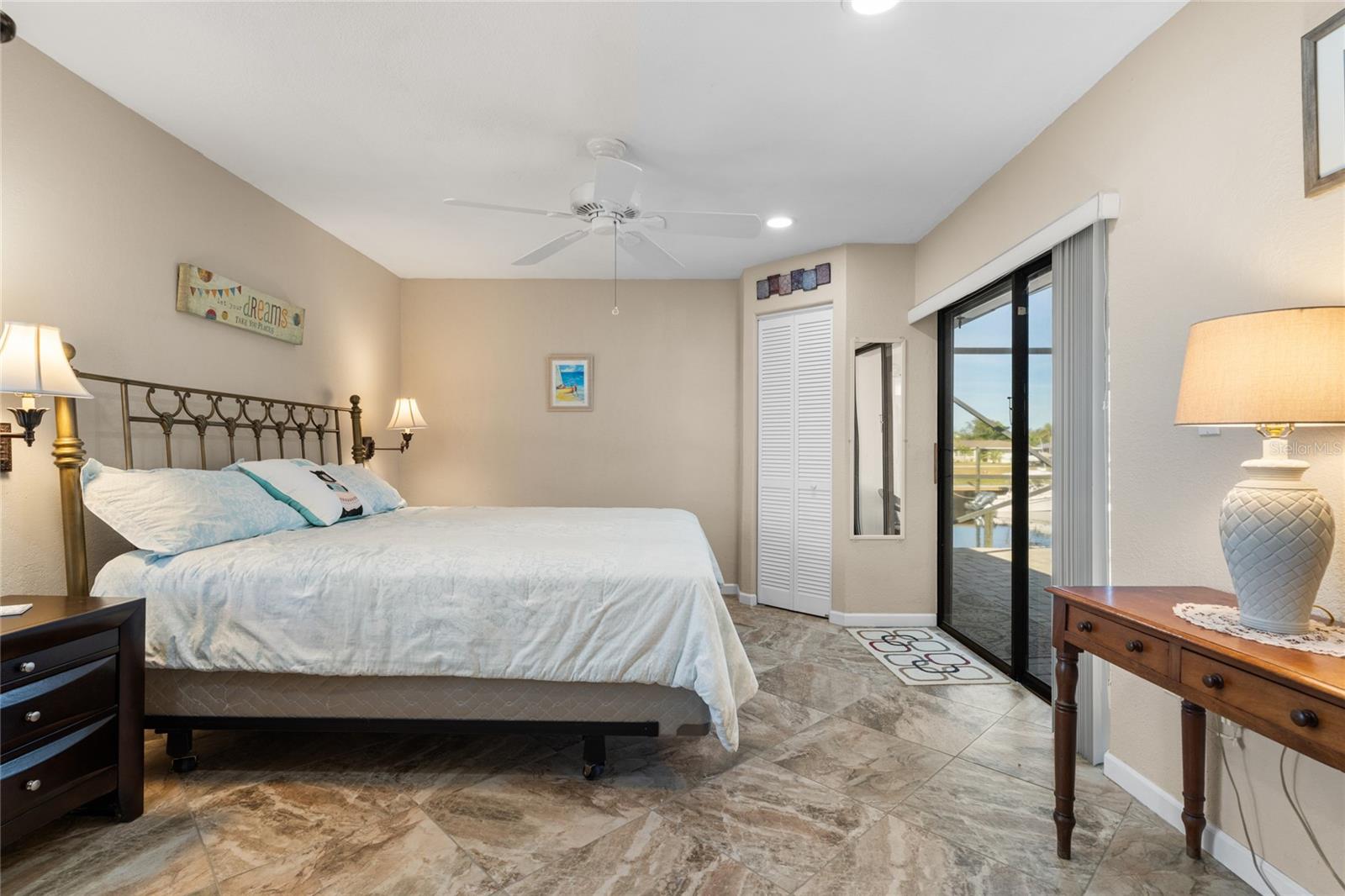 Image 49 of 84 For 136 Creek Drive Se