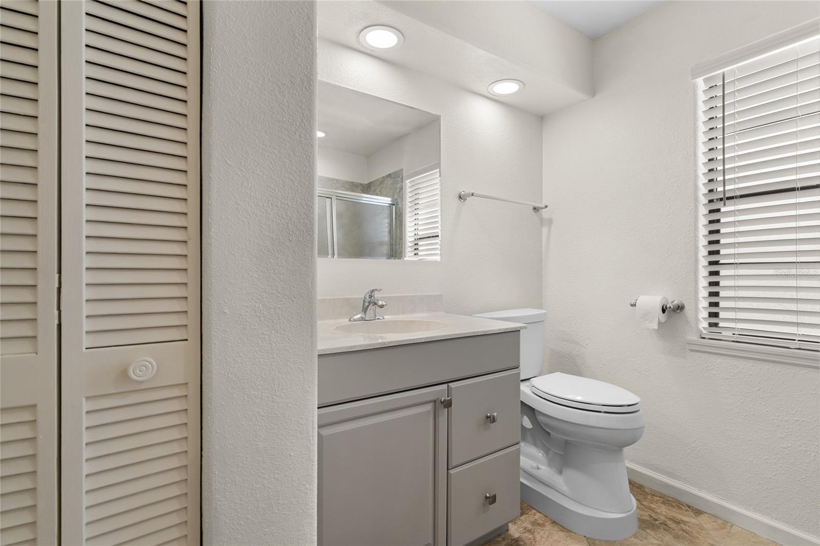 Image 52 of 84 For 136 Creek Drive Se