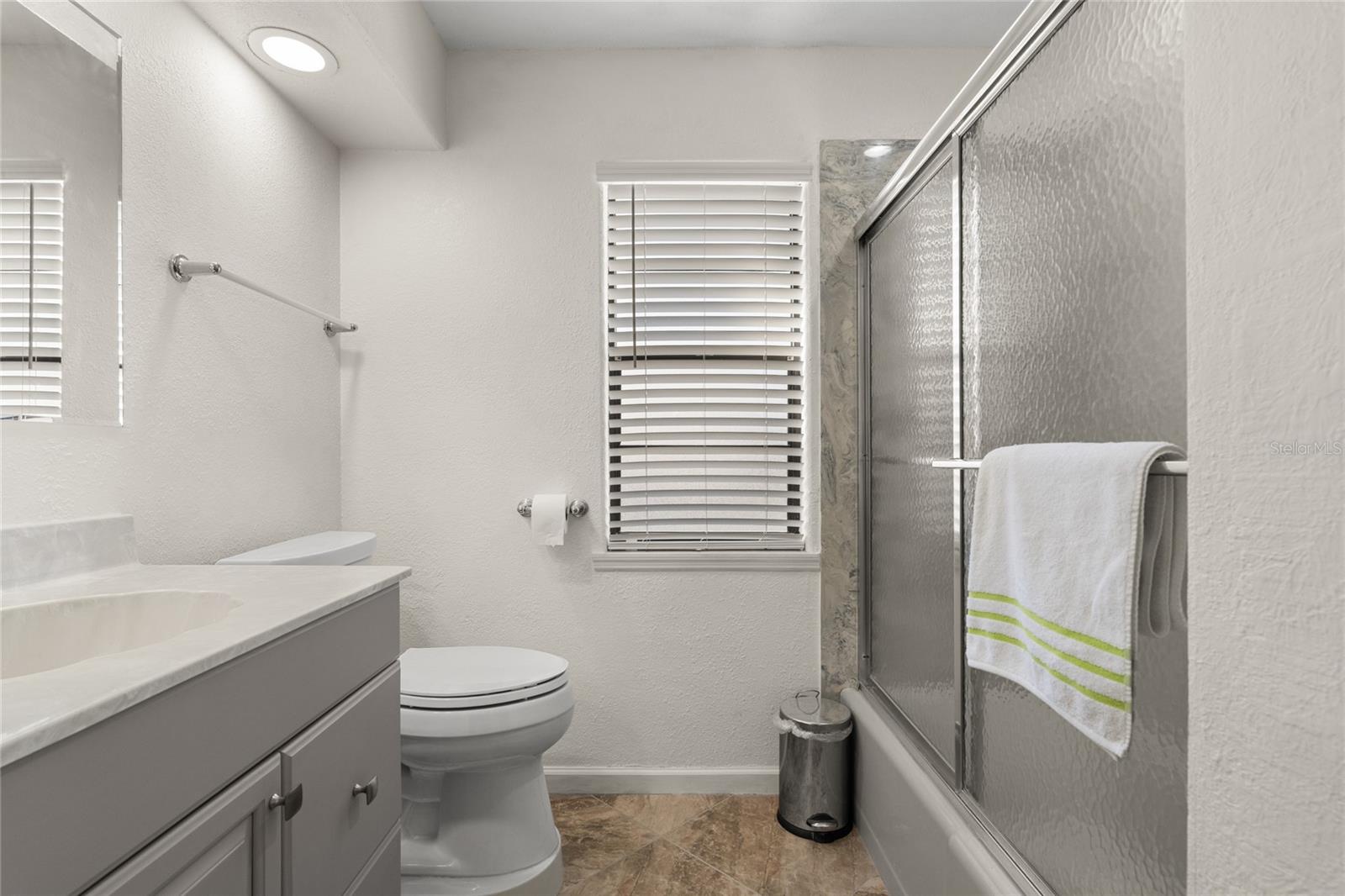 Image 53 of 84 For 136 Creek Drive Se