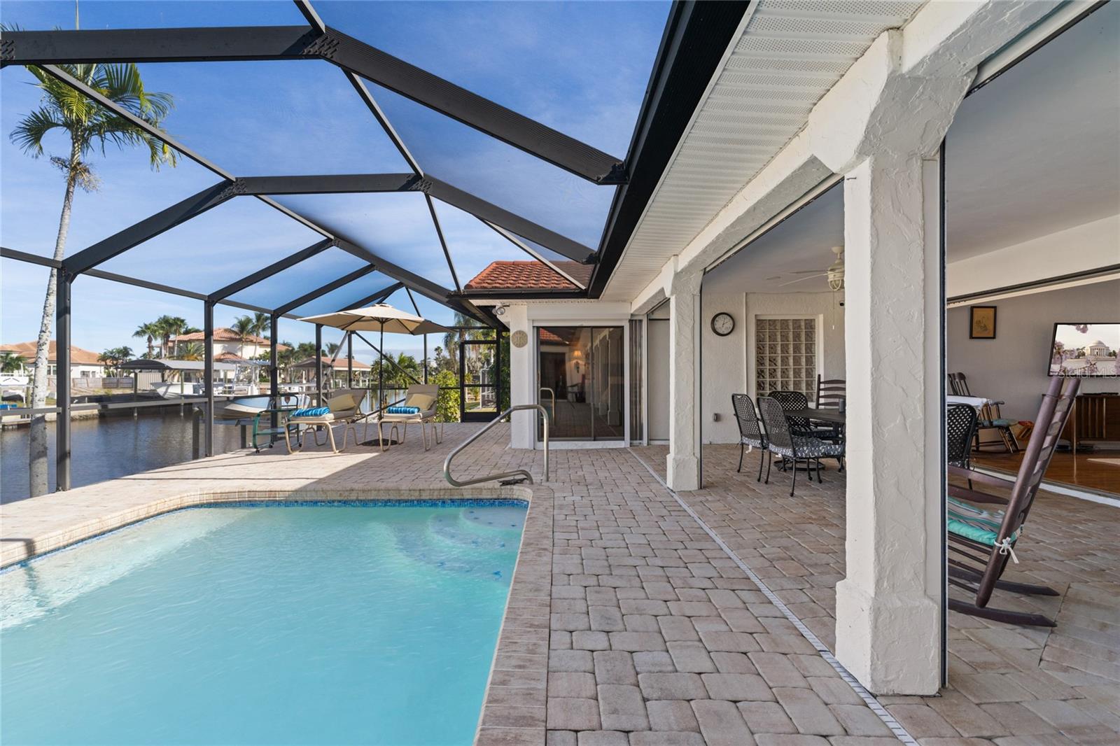 Image 66 of 84 For 136 Creek Drive Se