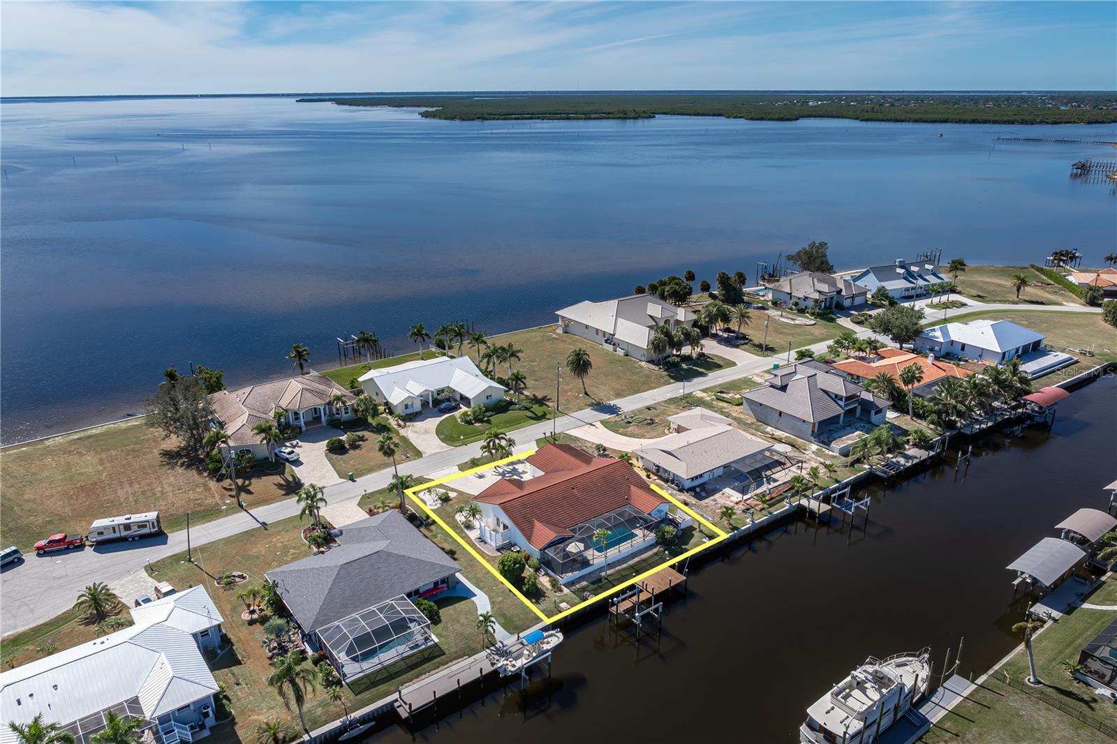 Image 79 of 84 For 136 Creek Drive Se