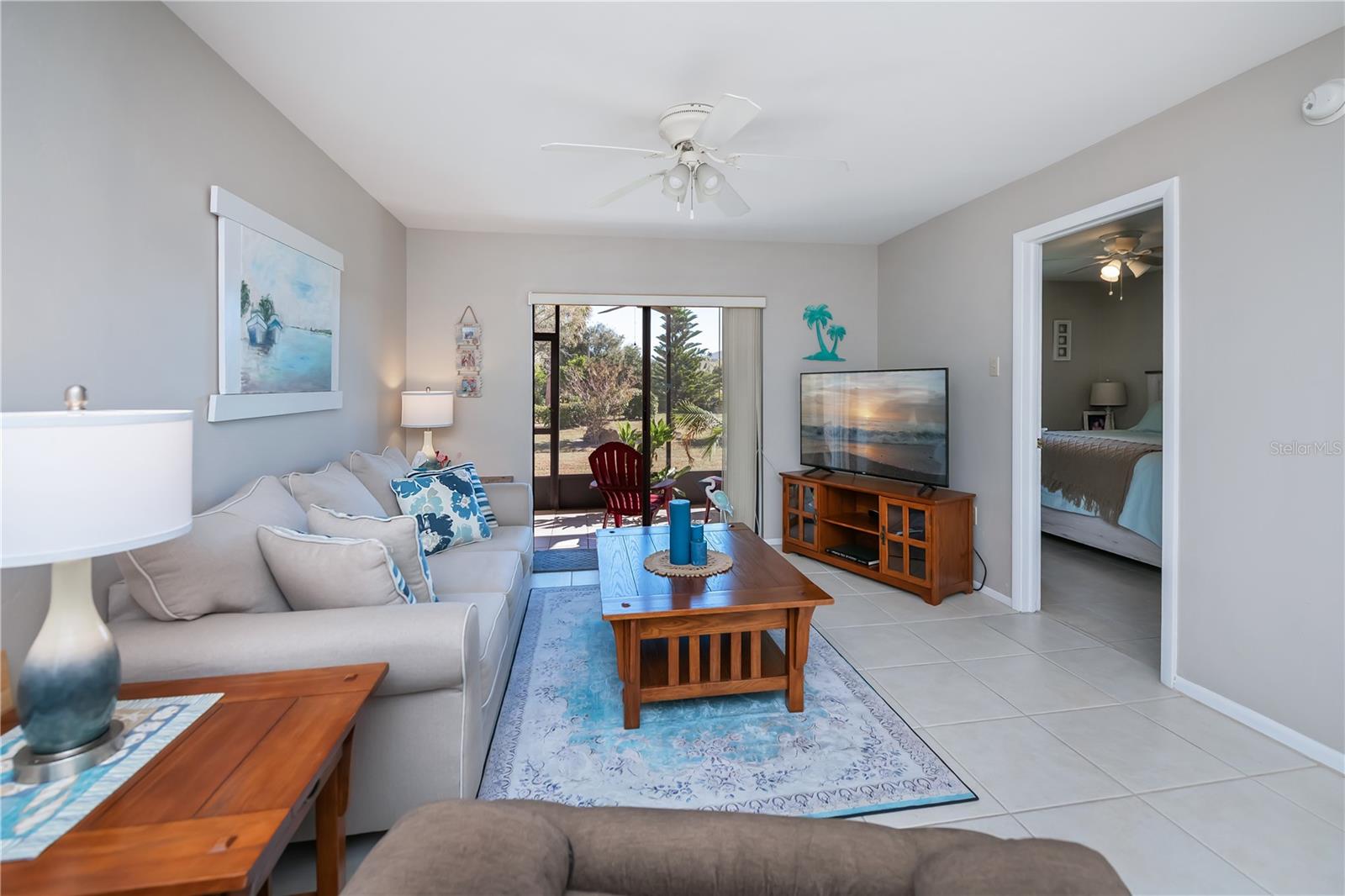 Listing photo id 17 for 25275 Rampart Boulevard 1802