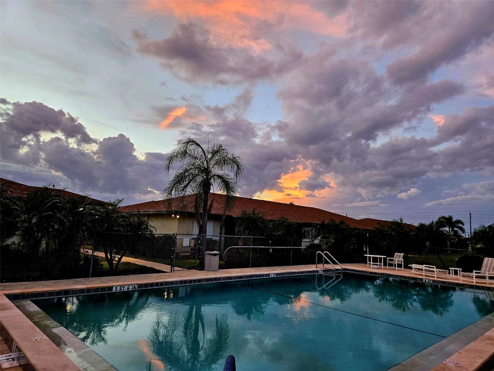 Listing photo id 38 for 25275 Rampart Boulevard 1802