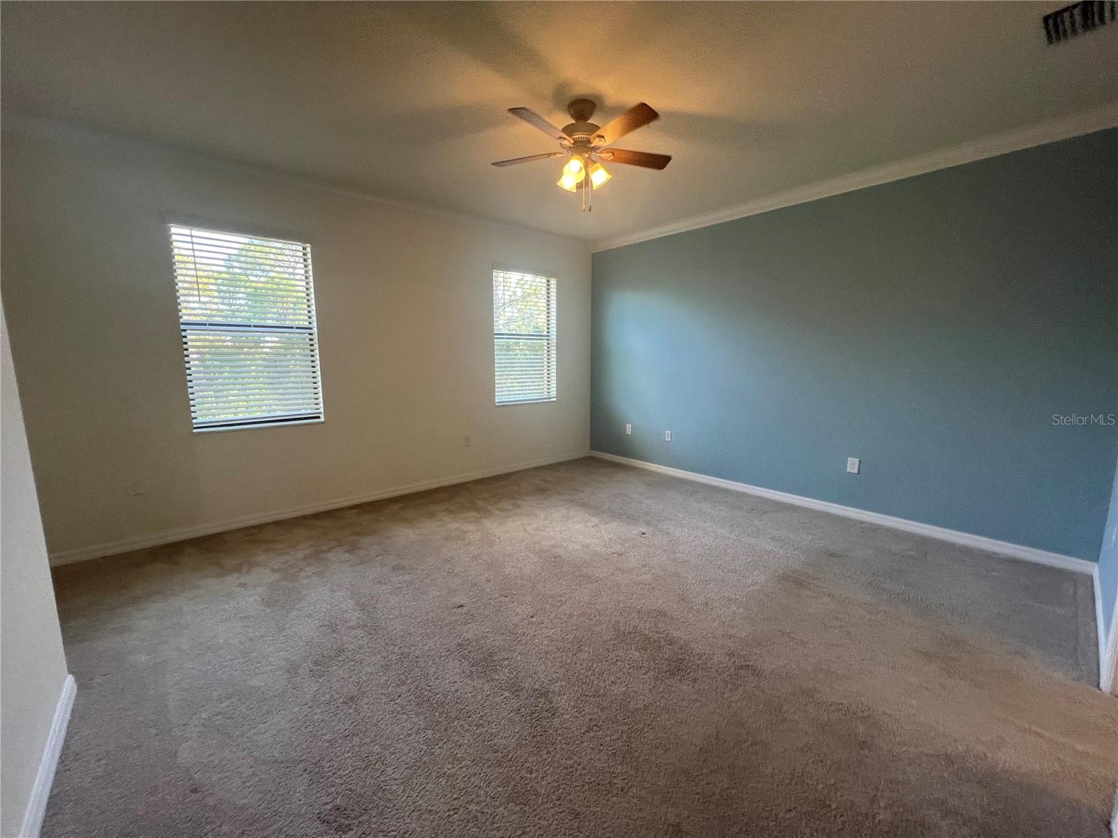 Image 19 of 53 For 20312 Lagente Circle