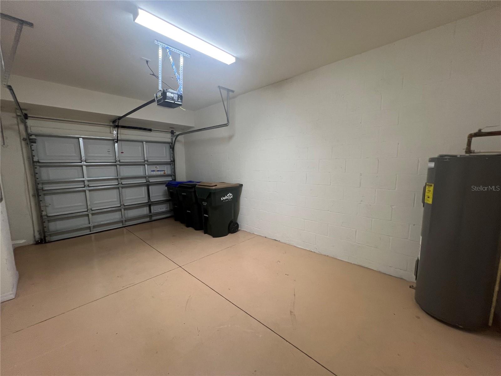 Image 39 of 53 For 20312 Lagente Circle