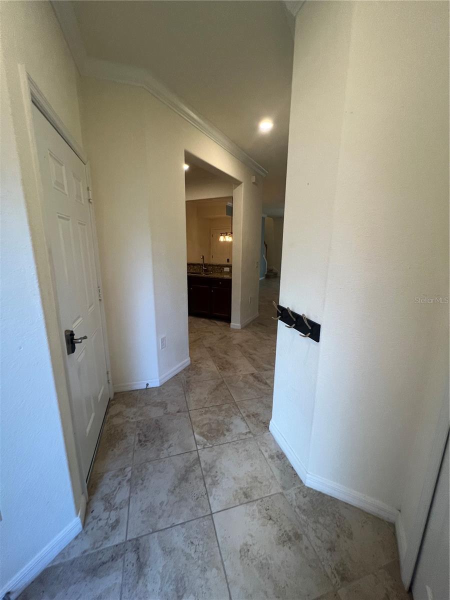 Image 4 of 53 For 20312 Lagente Circle