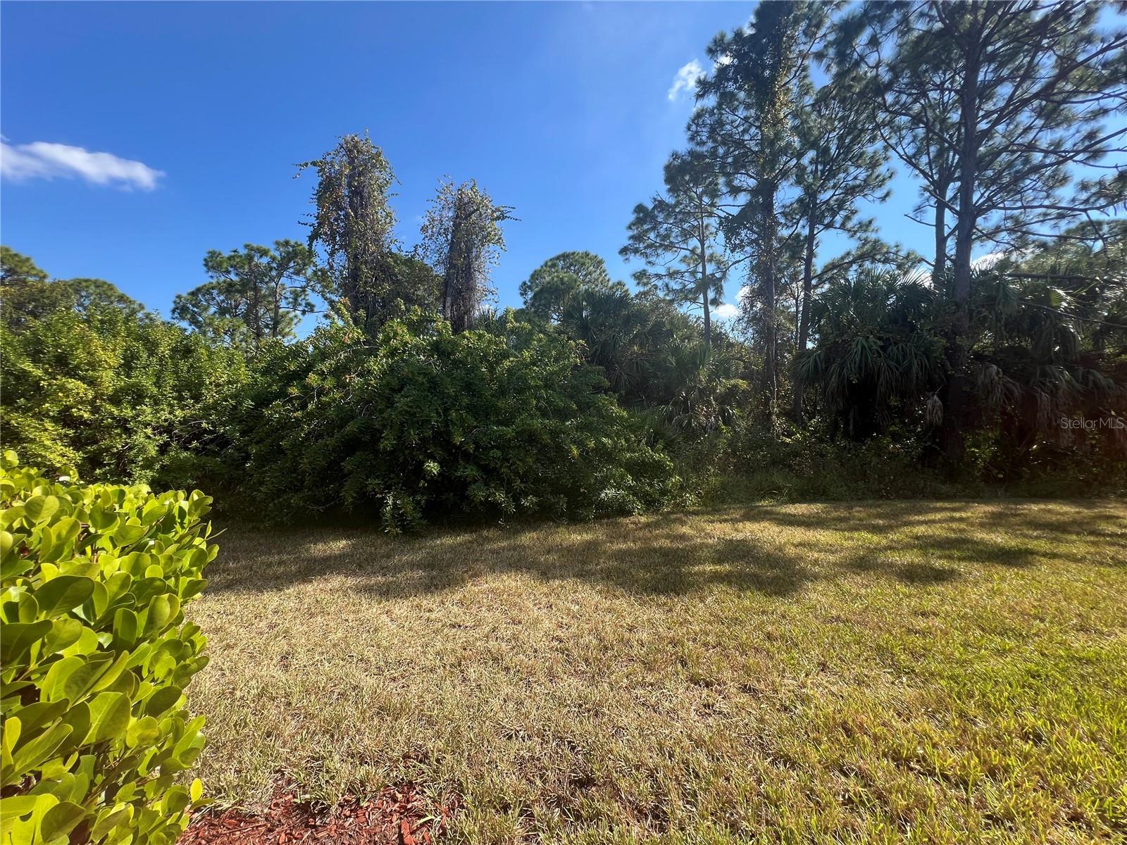 Image 42 of 53 For 20312 Lagente Circle