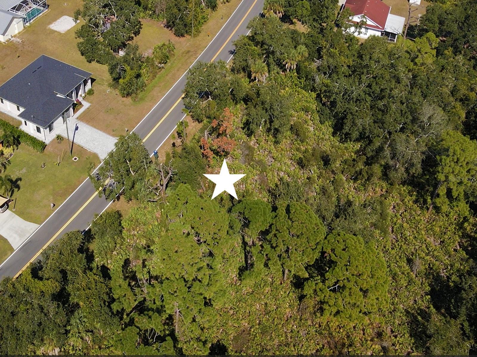 Image 12 of 13 For De Leon Drive