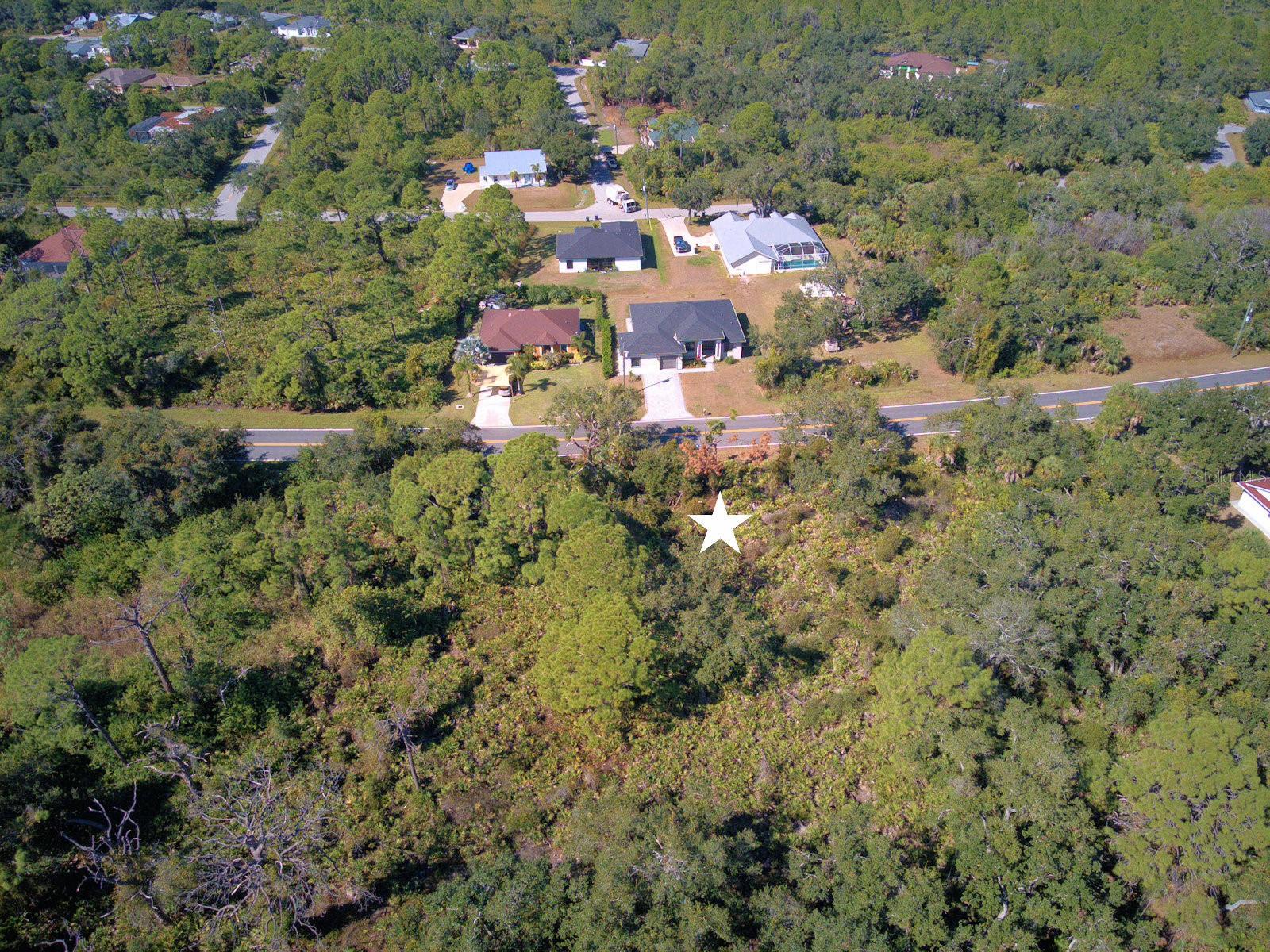 Image 2 of 13 For De Leon Drive