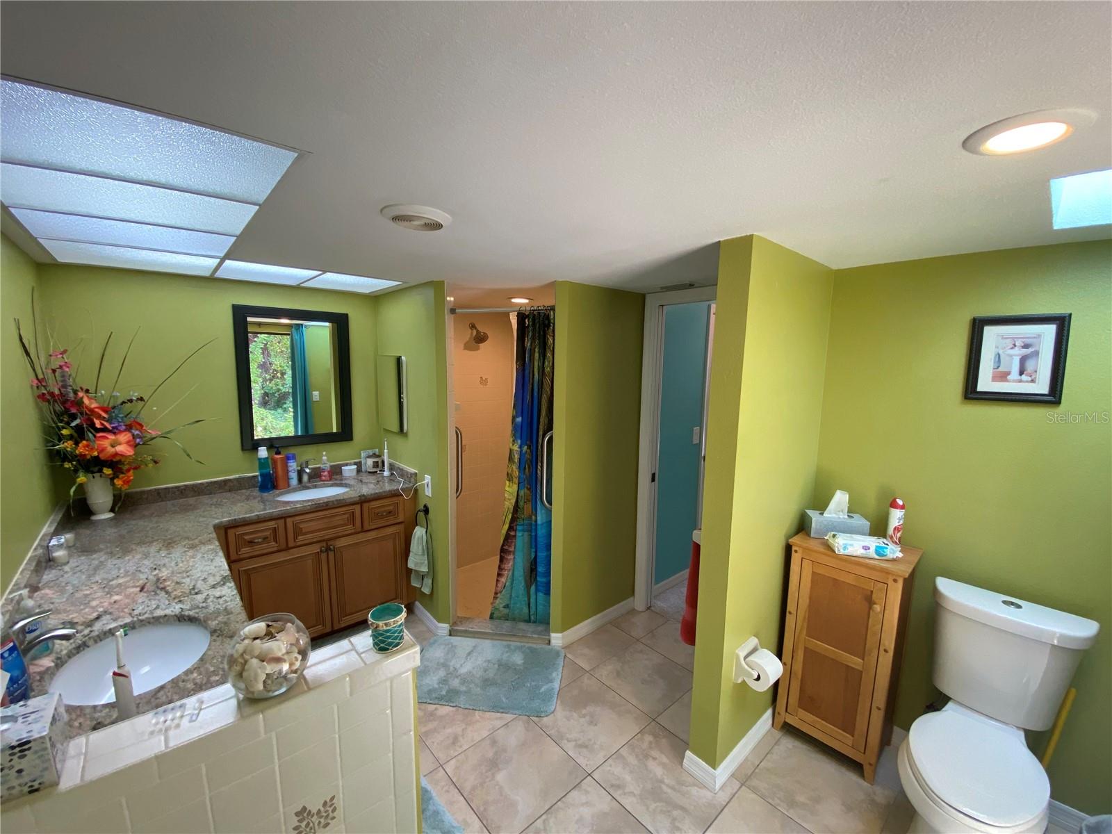 Image 16 of 30 For 18331 Yale Avenue