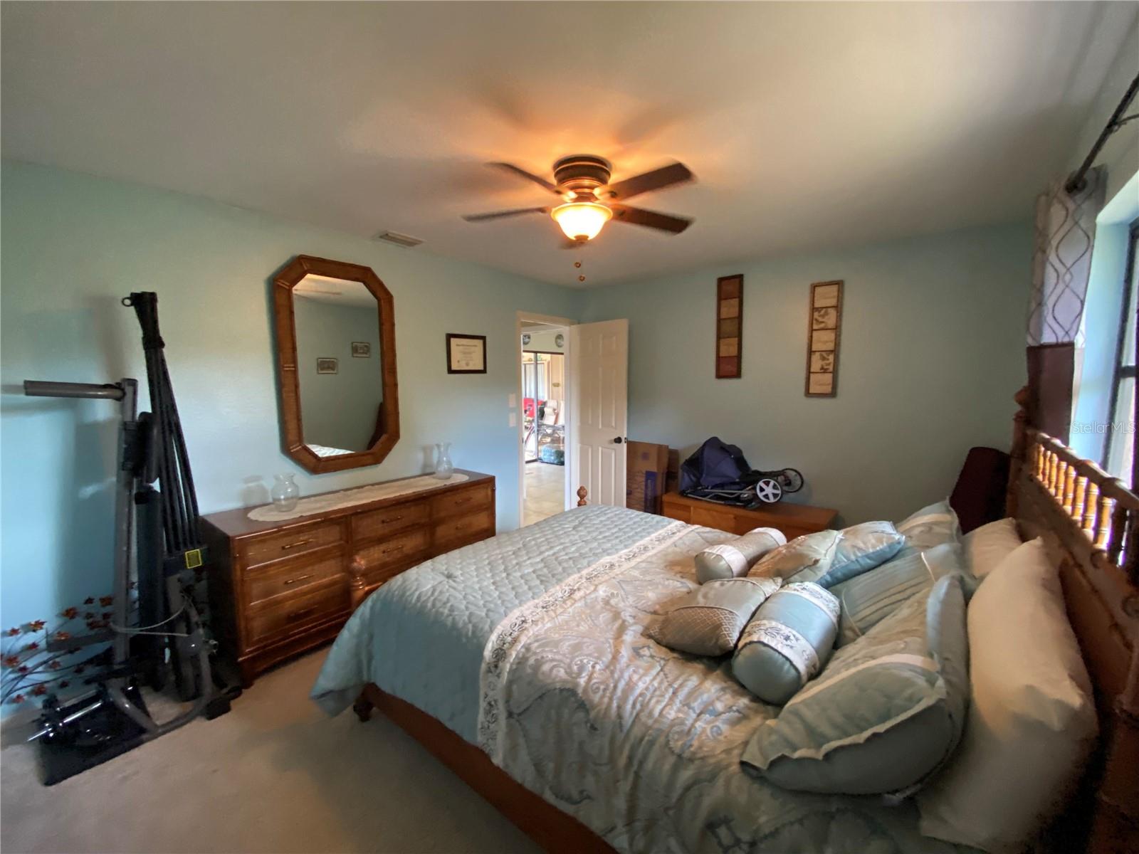 Image 22 of 30 For 18331 Yale Avenue