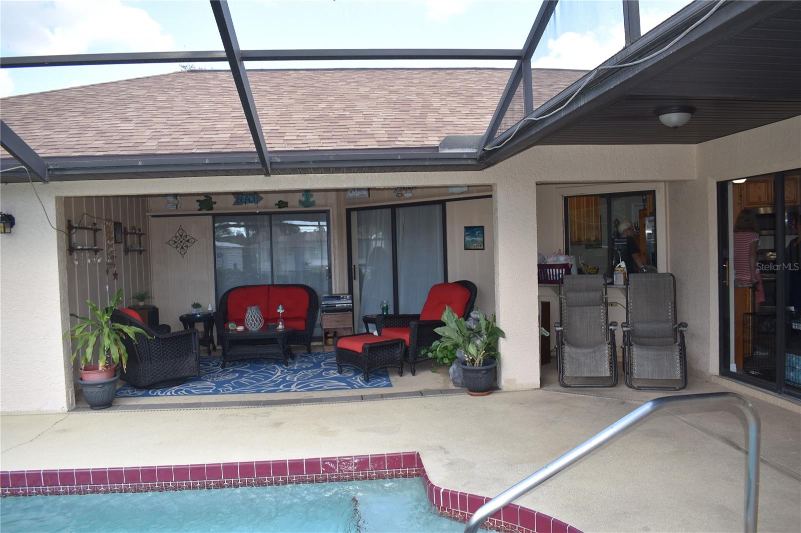 Image 28 of 30 For 18331 Yale Avenue