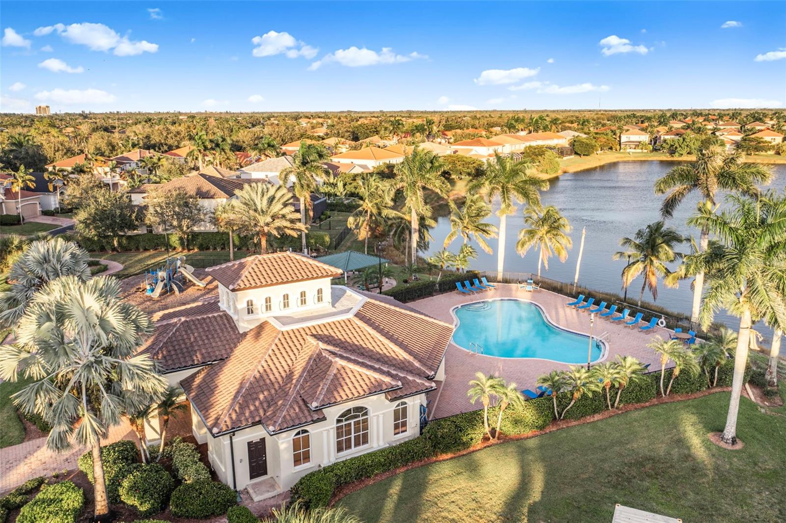 Image 41 of 44 For 8505 Sumner Avenue