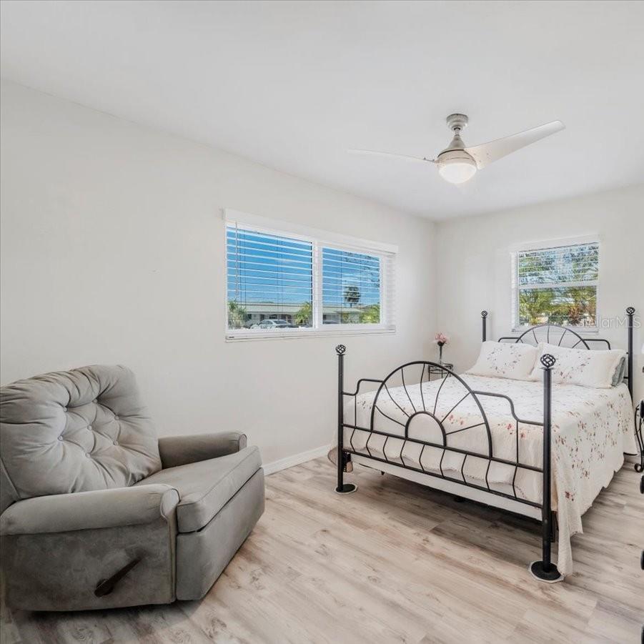 Image 30 of 45 For 151 Emmett Avenue Ne