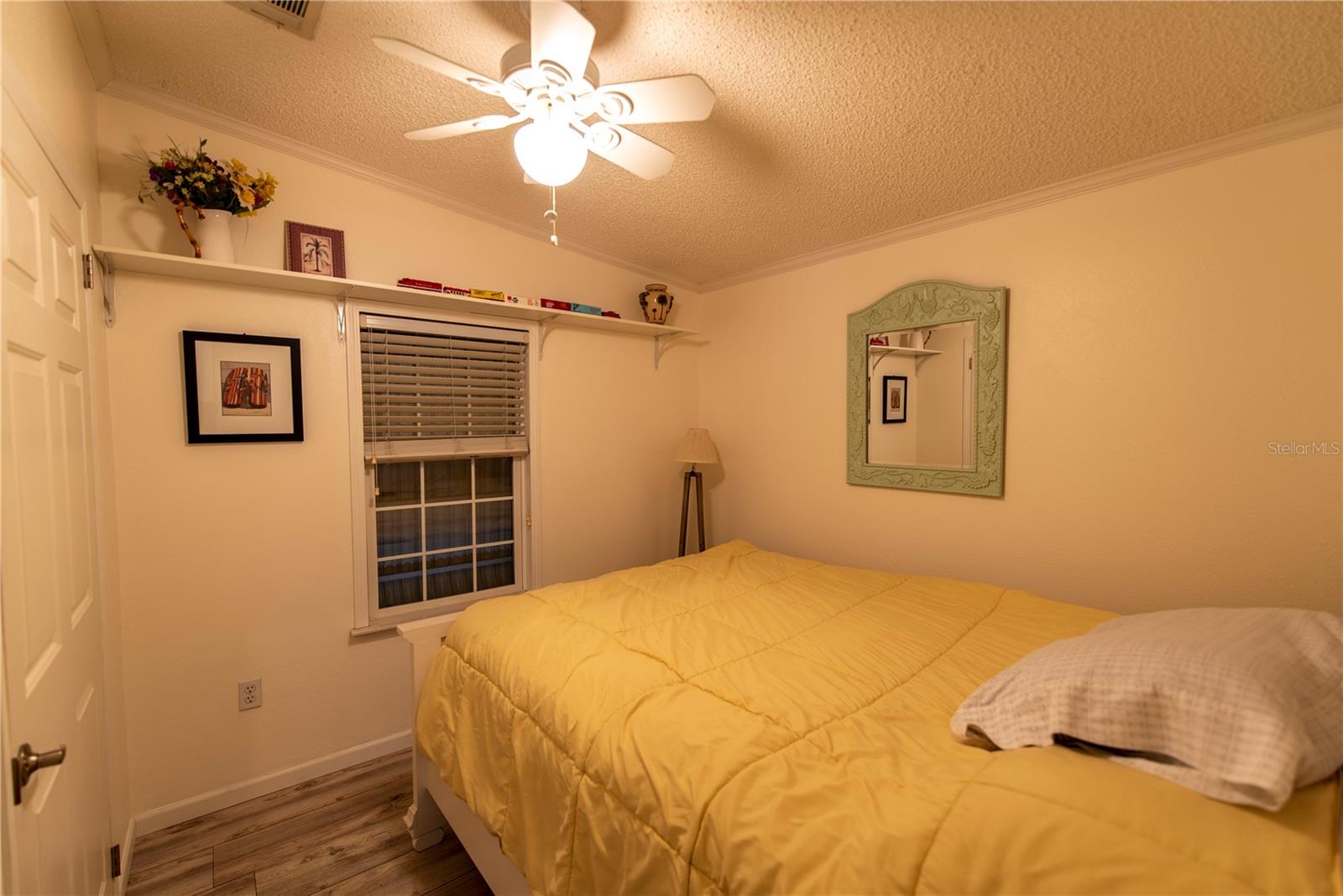 Image 10 of 28 For 15 Rotterdam Drive