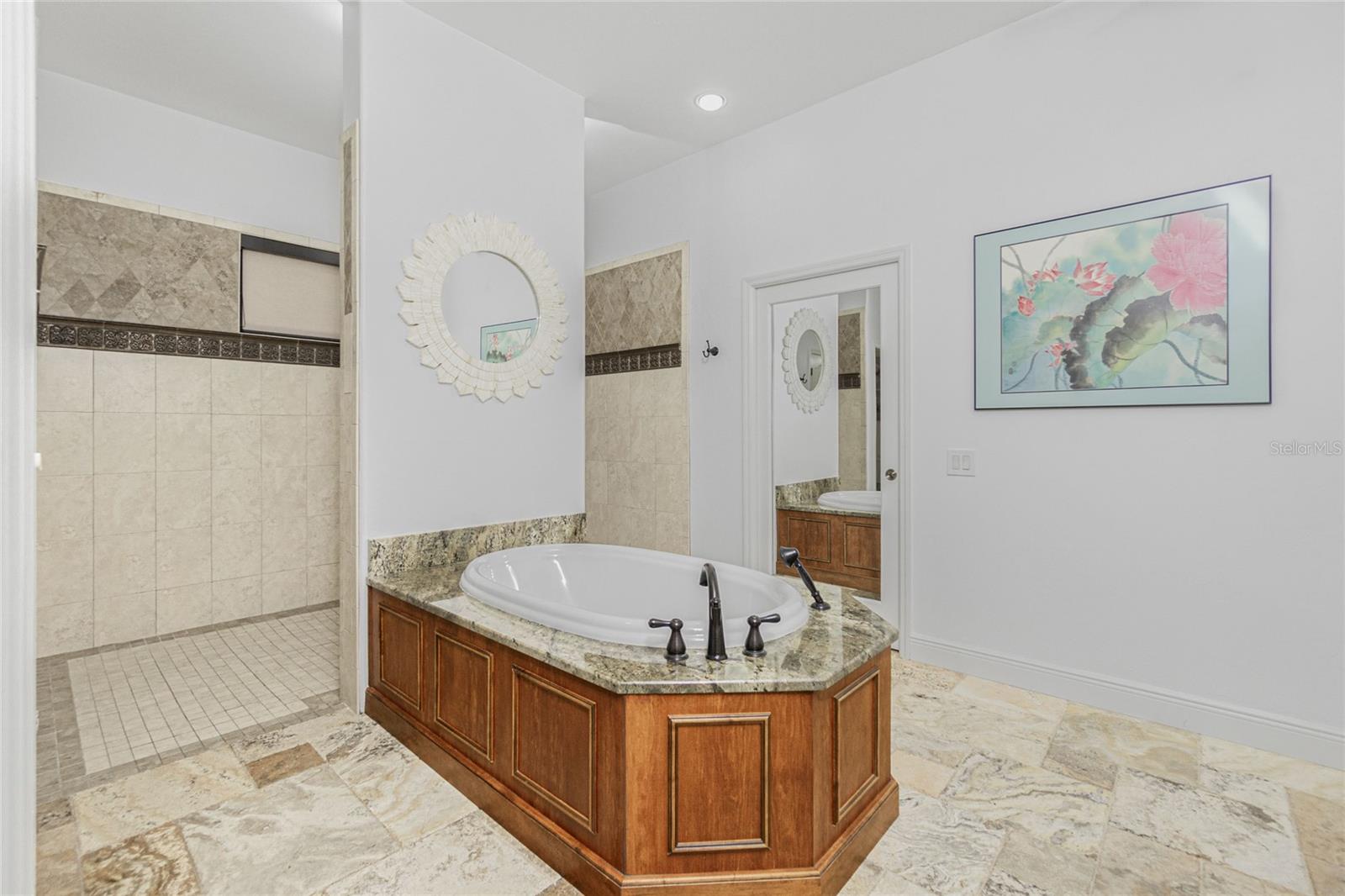 Image 31 of 76 For 4201 Eagle Nest Court