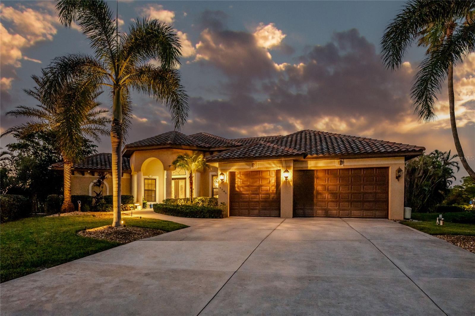 Image 4 of 76 For 4201 Eagle Nest Court