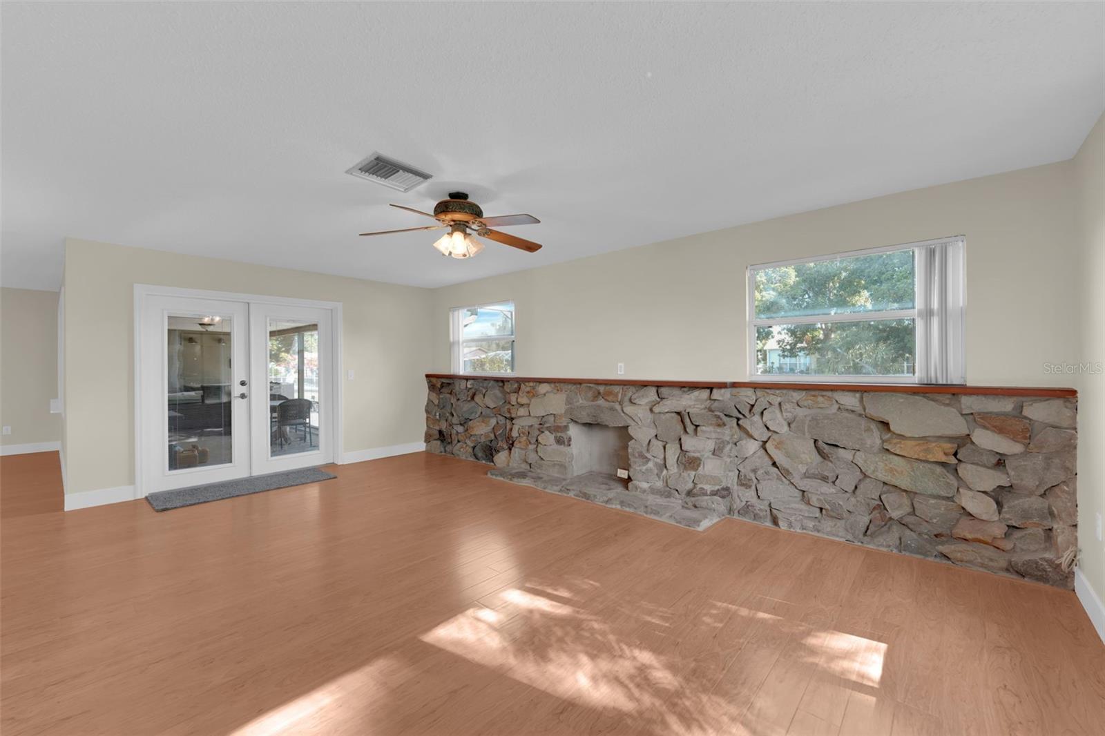 Image 15 of 48 For 1366 Sunrise Drive