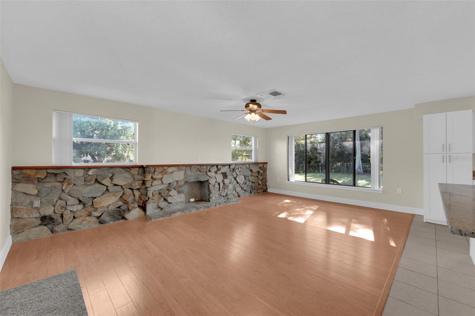 Image 16 of 48 For 1366 Sunrise Drive