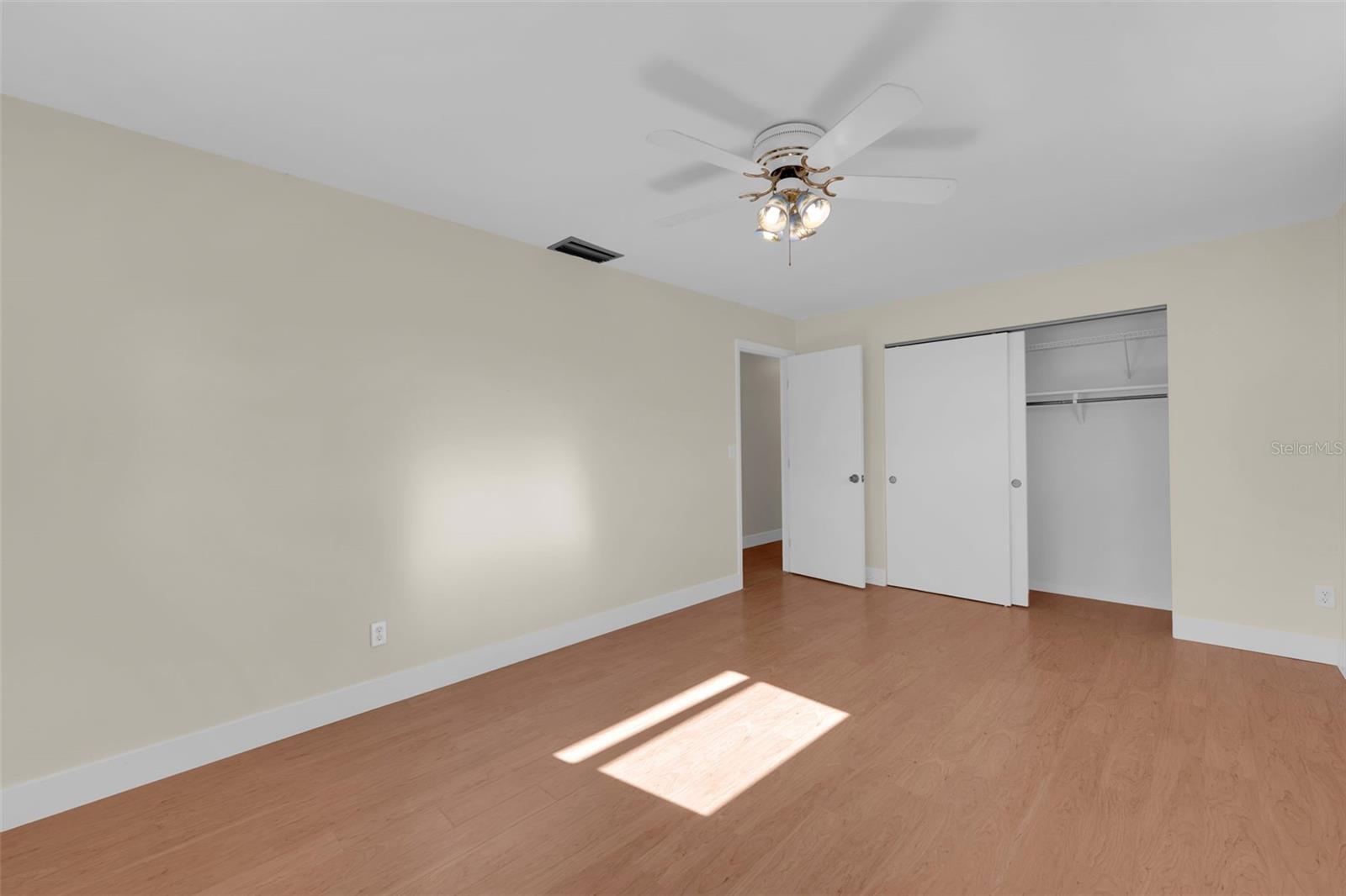 Image 21 of 48 For 1366 Sunrise Drive