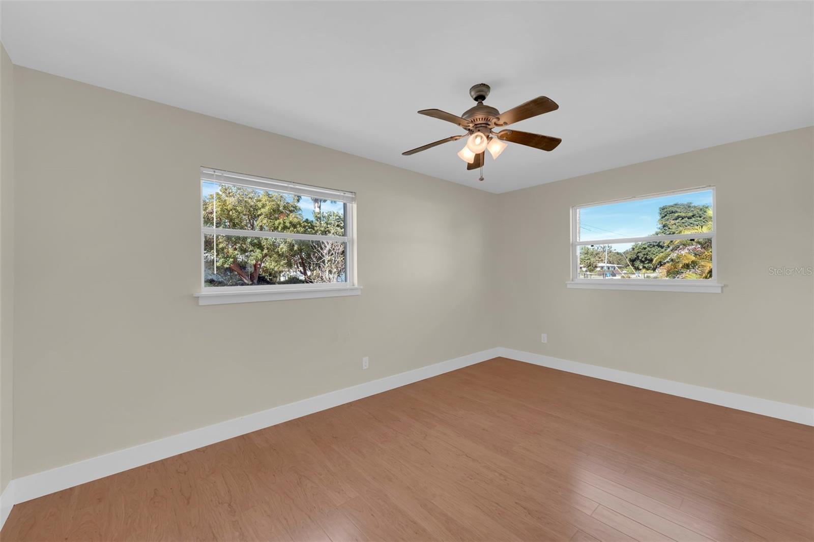 Image 24 of 48 For 1366 Sunrise Drive