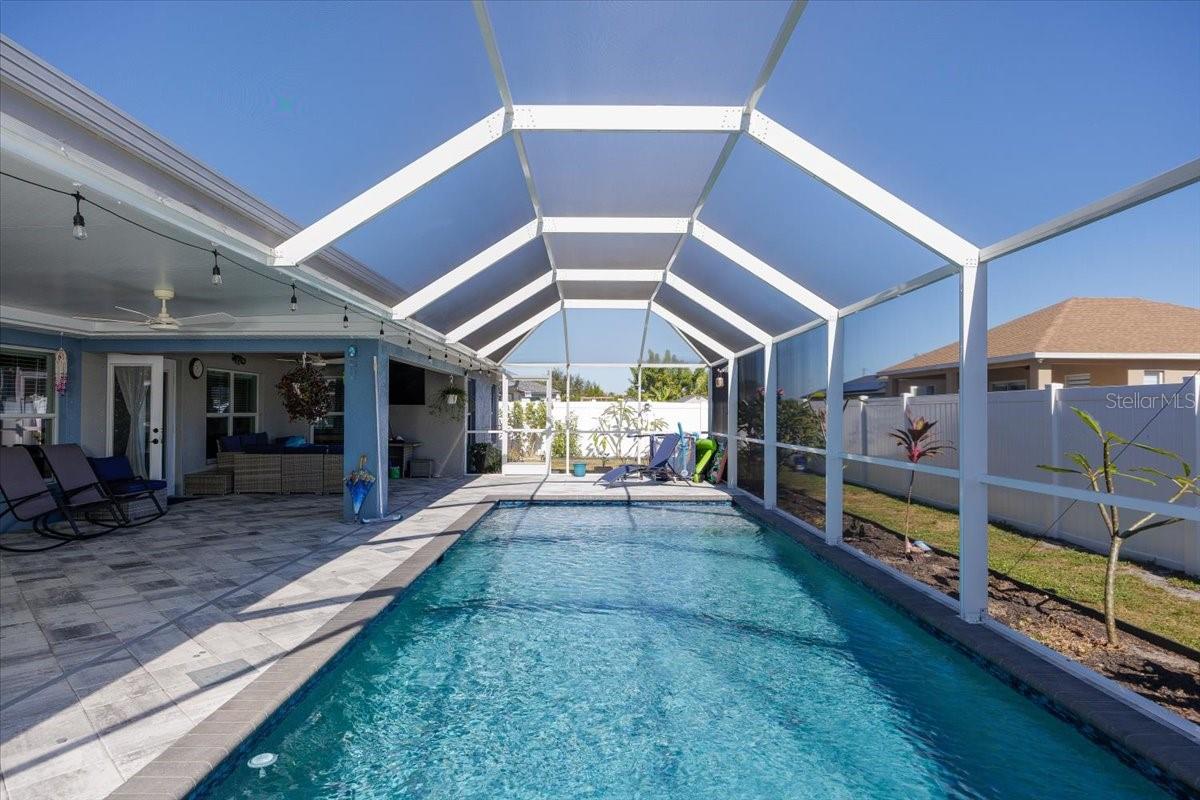 Image 19 of 37 For 3739 16th Avenue