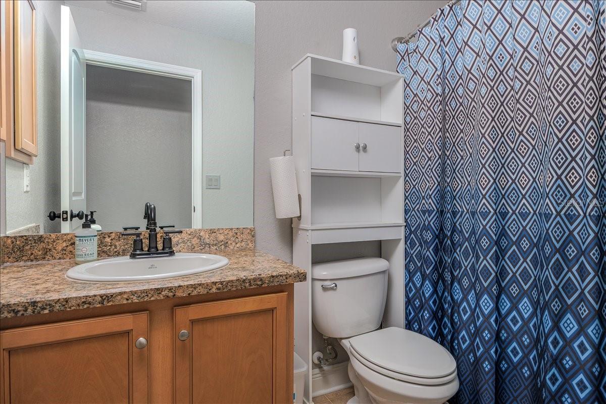 Image 24 of 37 For 3739 16th Avenue