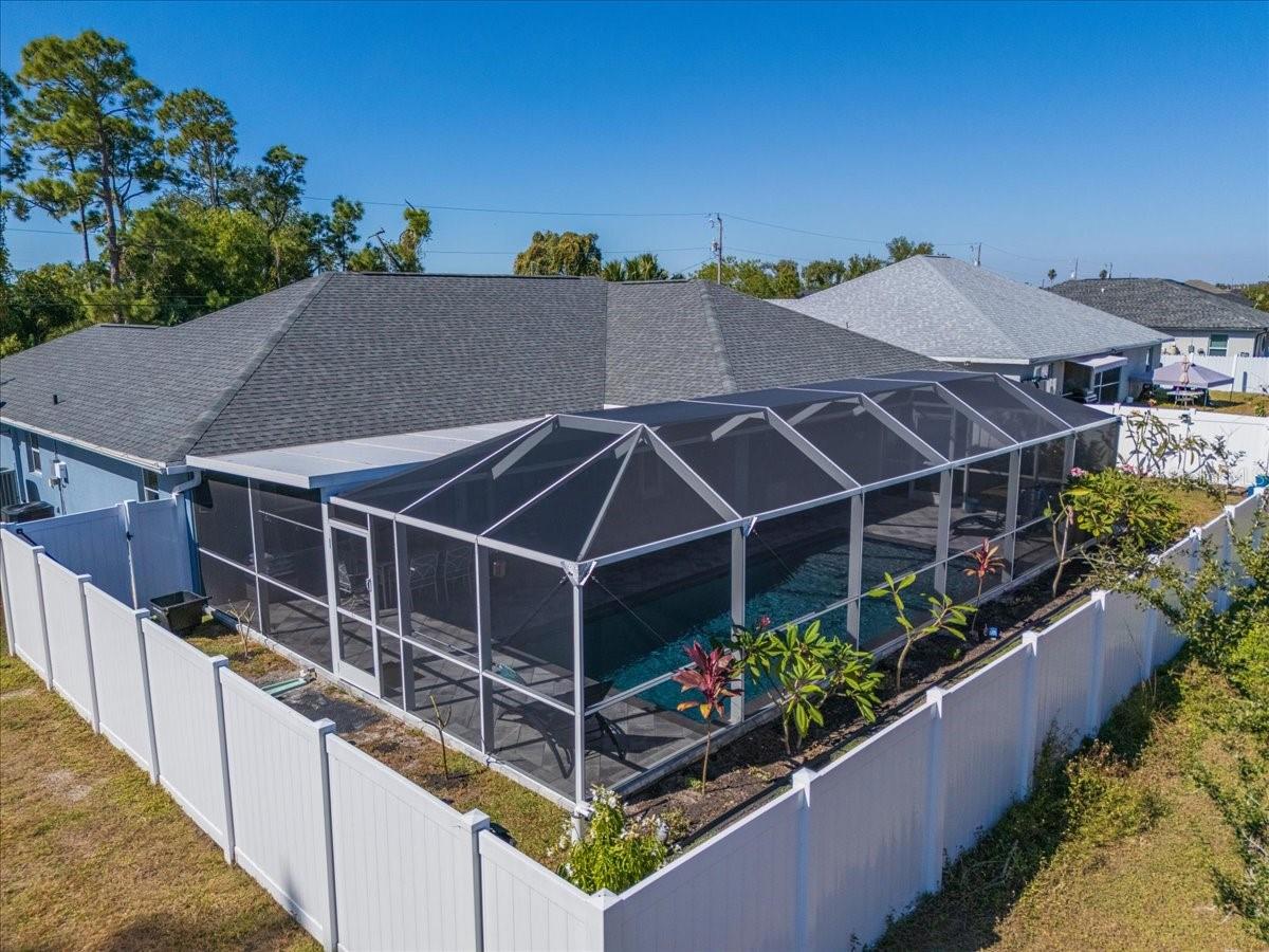 Image 31 of 37 For 3739 16th Avenue