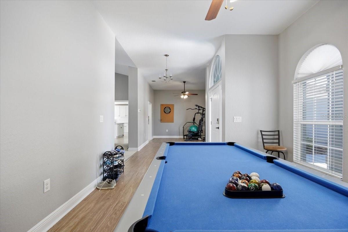 Image 8 of 37 For 3739 16th Avenue