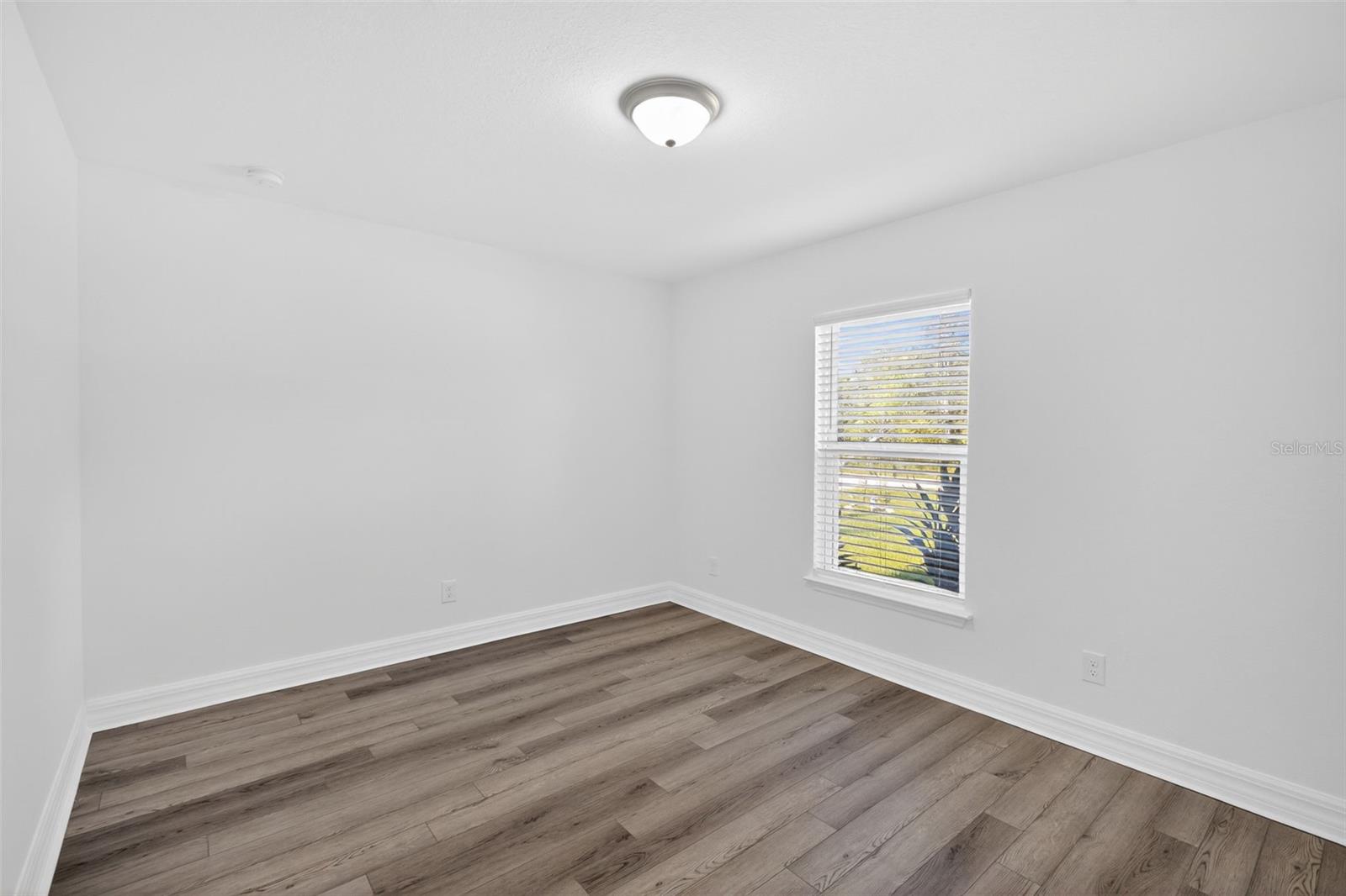 Image 8 of 9 For 2814 28th Avenue