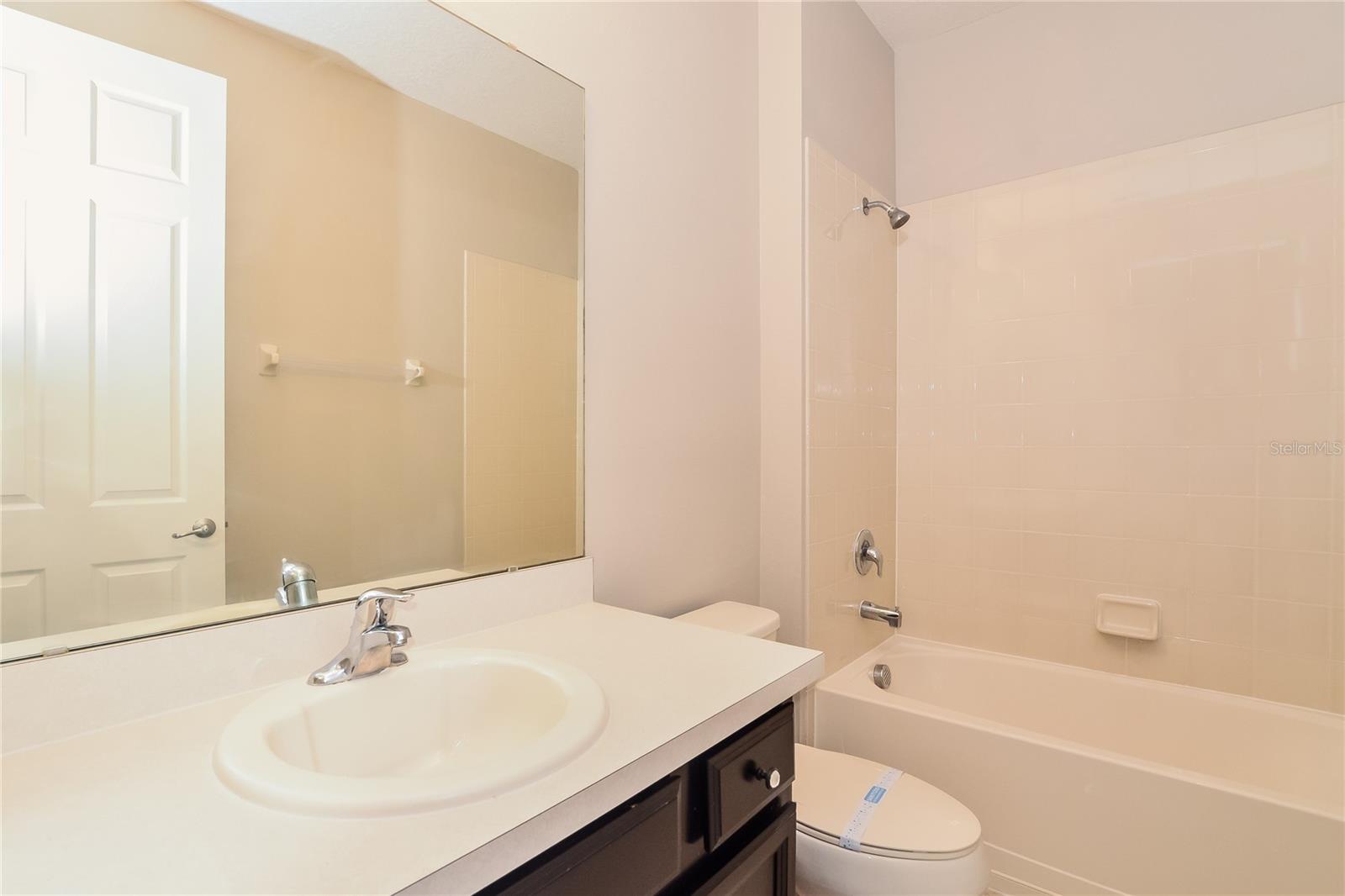 Image 14 of 15 For 1178 Merion Drive