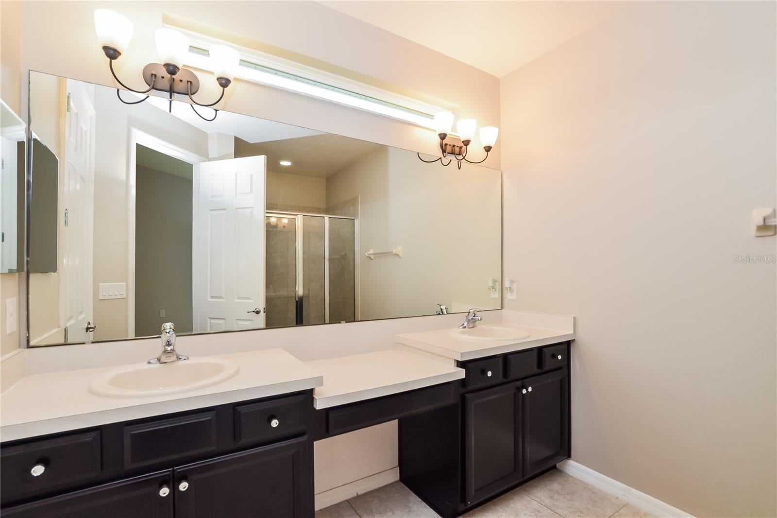 Image 8 of 15 For 1178 Merion Drive