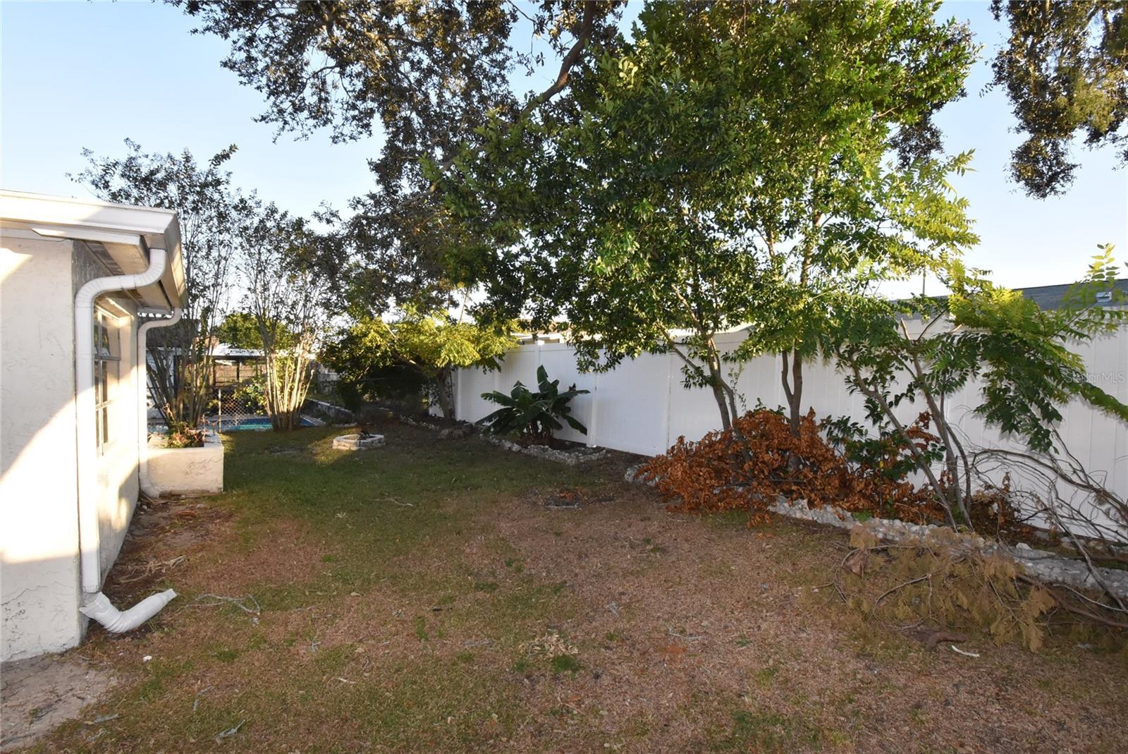 Image 15 of 25 For 7300 Embassy Boulevard