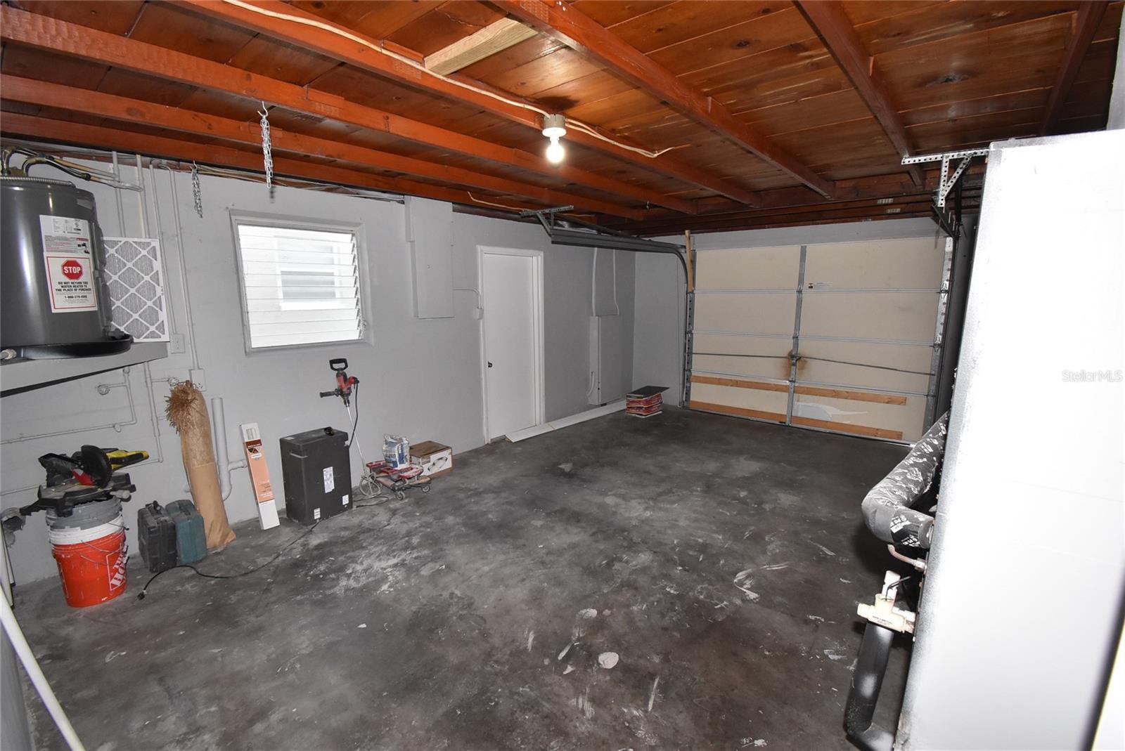 Image 24 of 25 For 7300 Embassy Boulevard