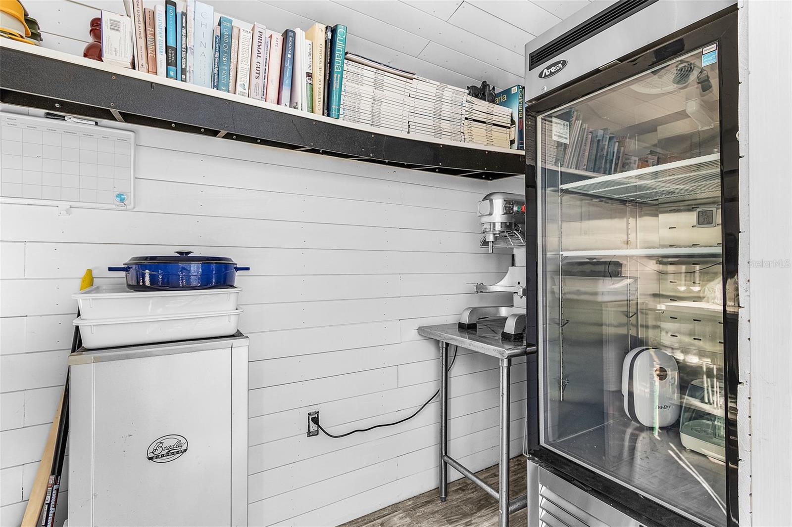 Image 14 of 34 For 3005 18th Avenue