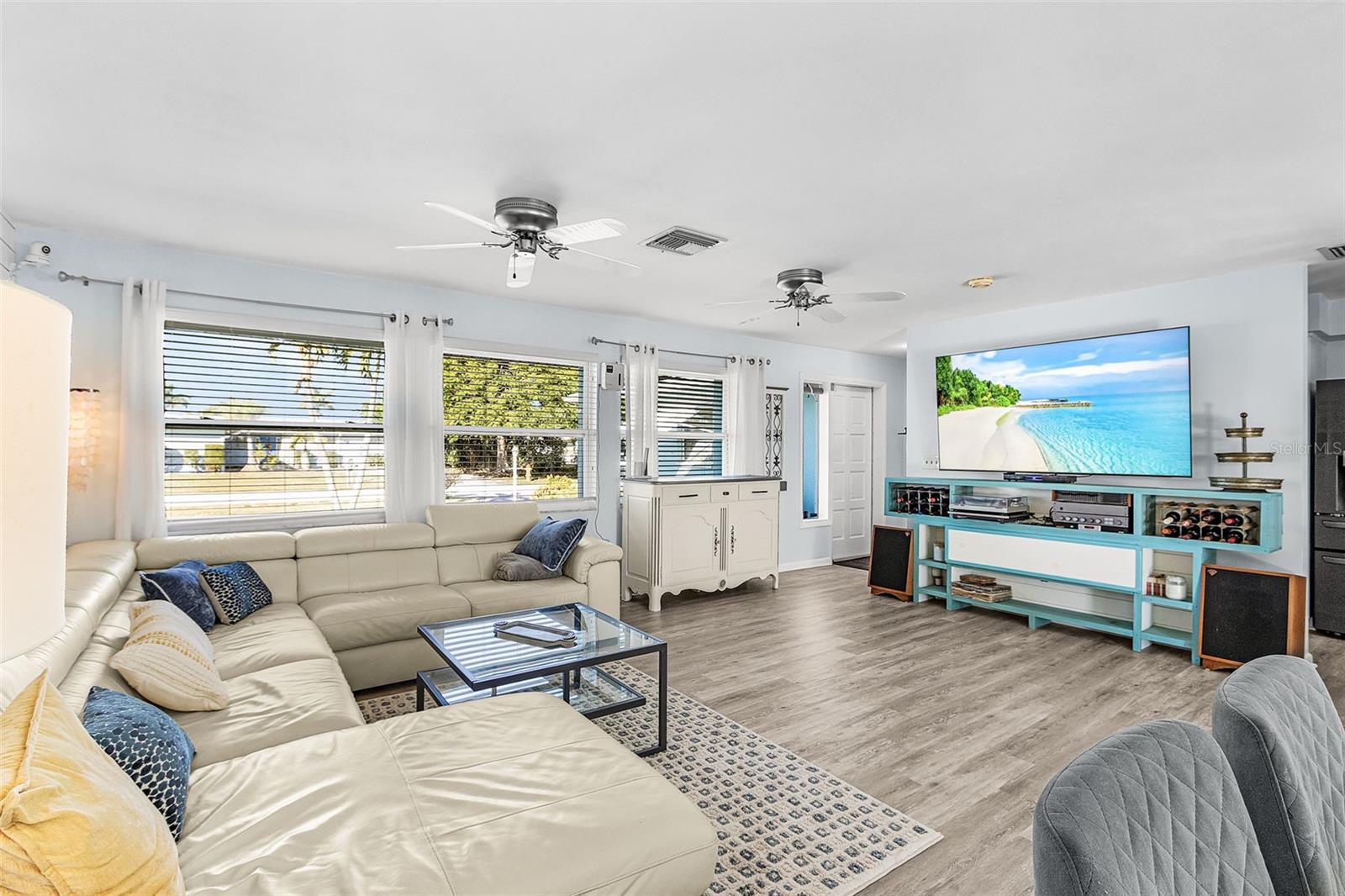 Image 19 of 34 For 3005 18th Avenue