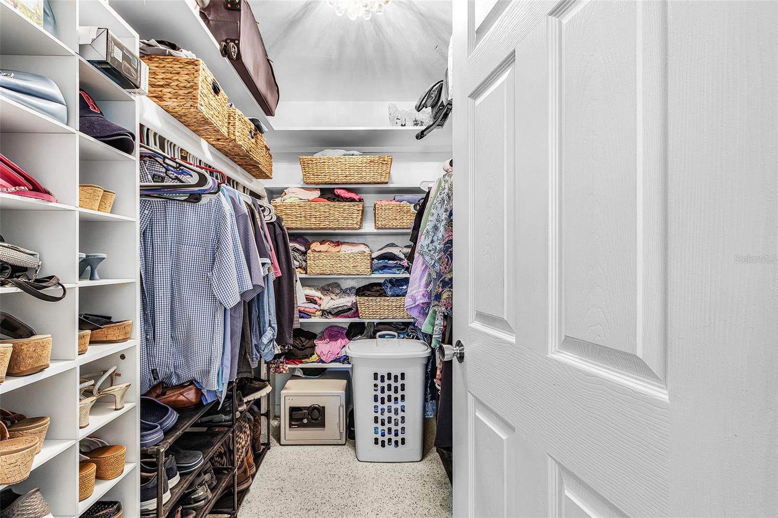 Image 23 of 34 For 3005 18th Avenue