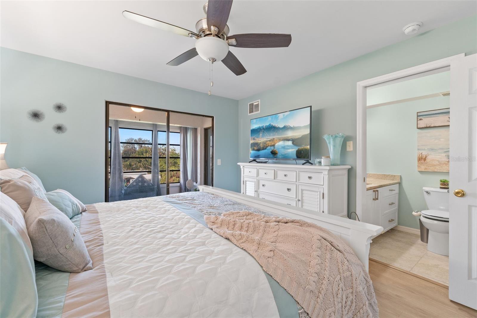 Image 16 of 28 For 2486 Caring Way 10c