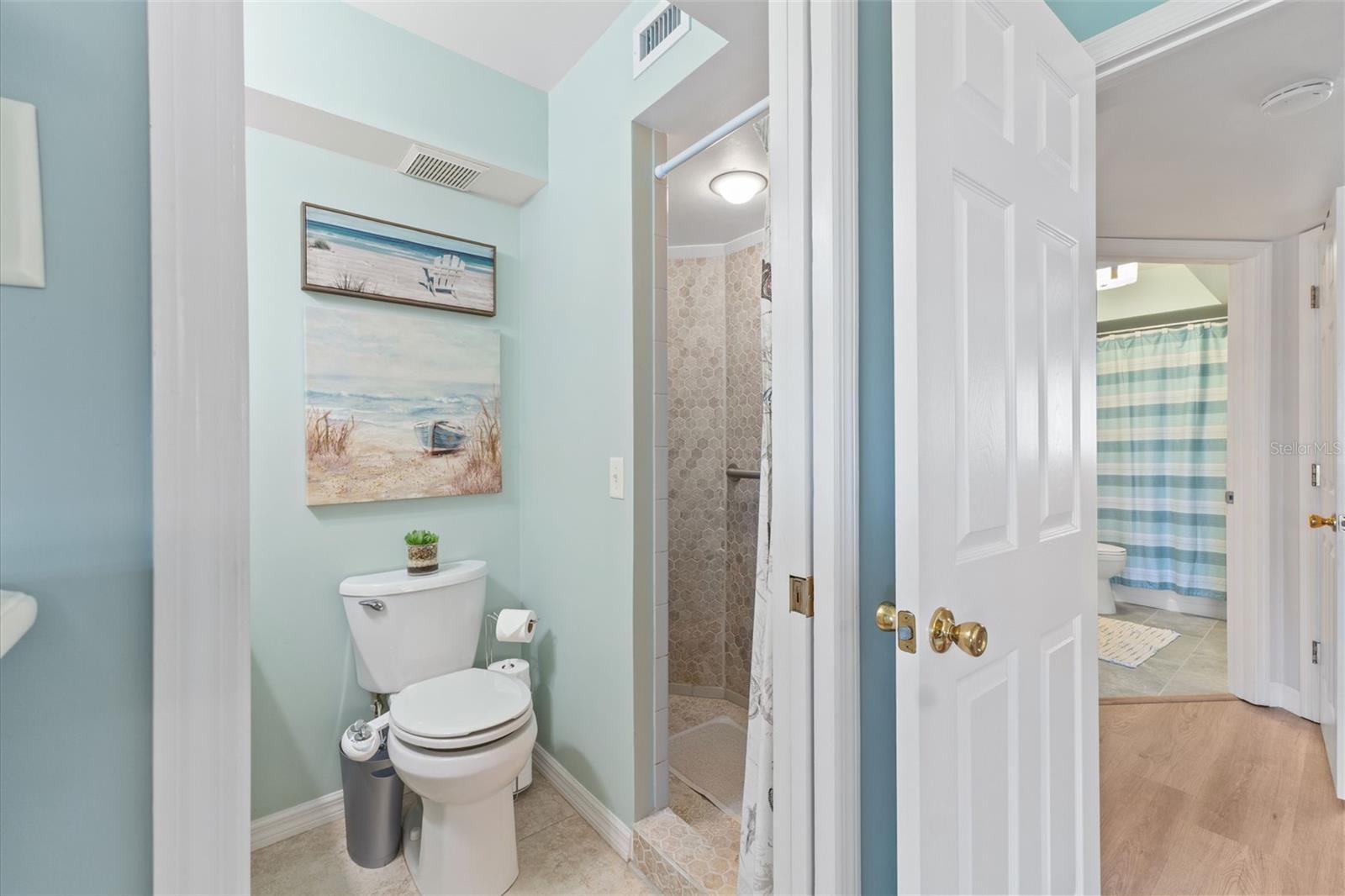 Image 17 of 28 For 2486 Caring Way 10c