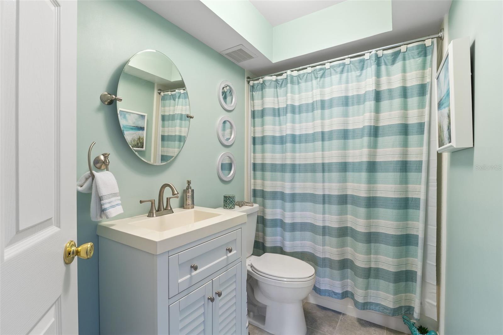 Image 23 of 28 For 2486 Caring Way 10c