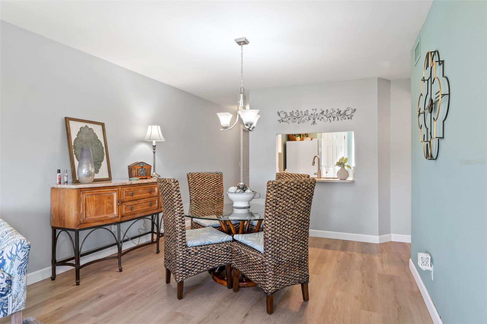 Image 9 of 28 For 2486 Caring Way 10c