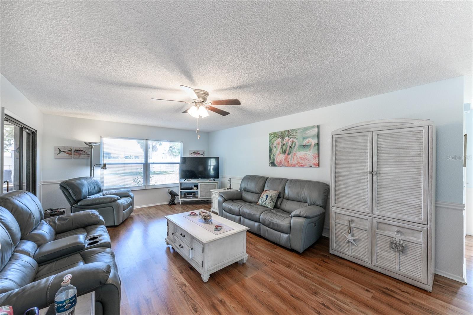 Image 13 of 41 For 4360 Flamingo Boulevard