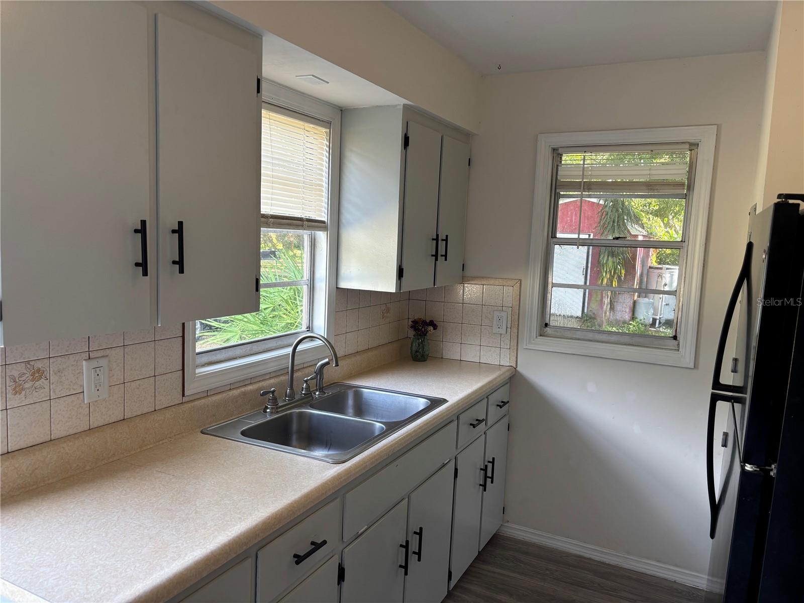 Image 2 of 26 For 4418 Masters Avenue