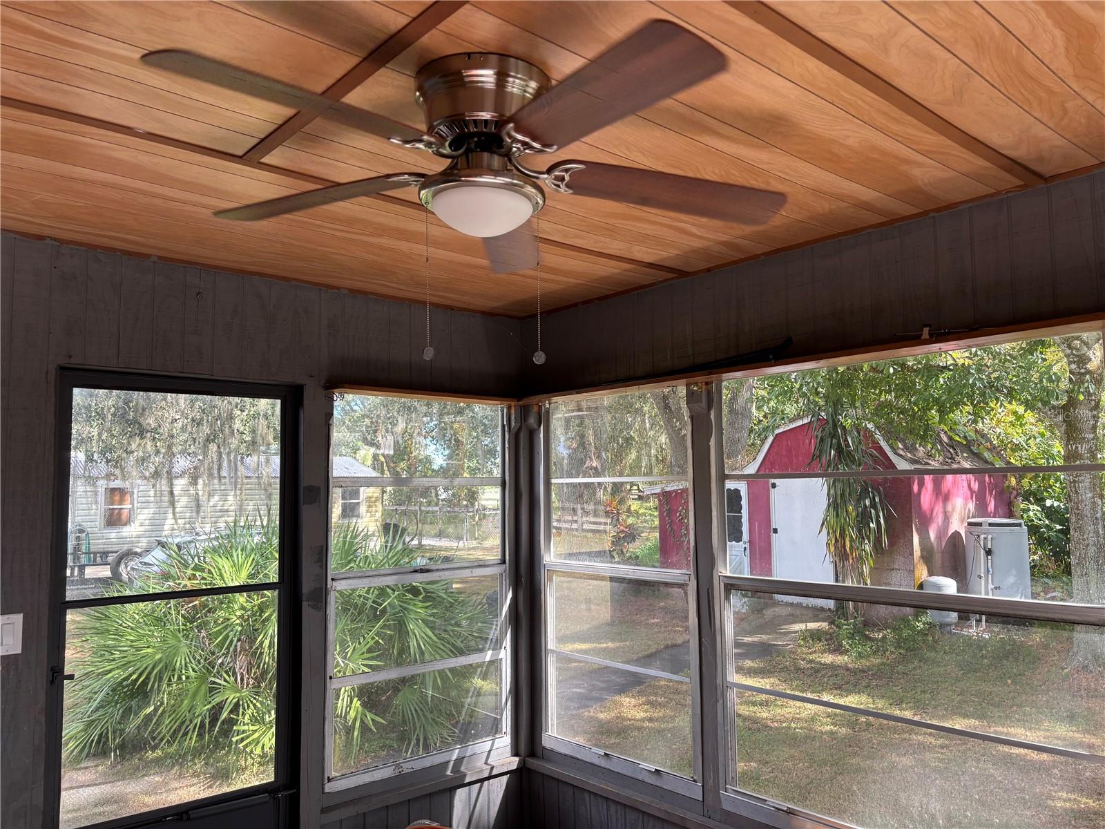 Image 9 of 26 For 4418 Masters Avenue