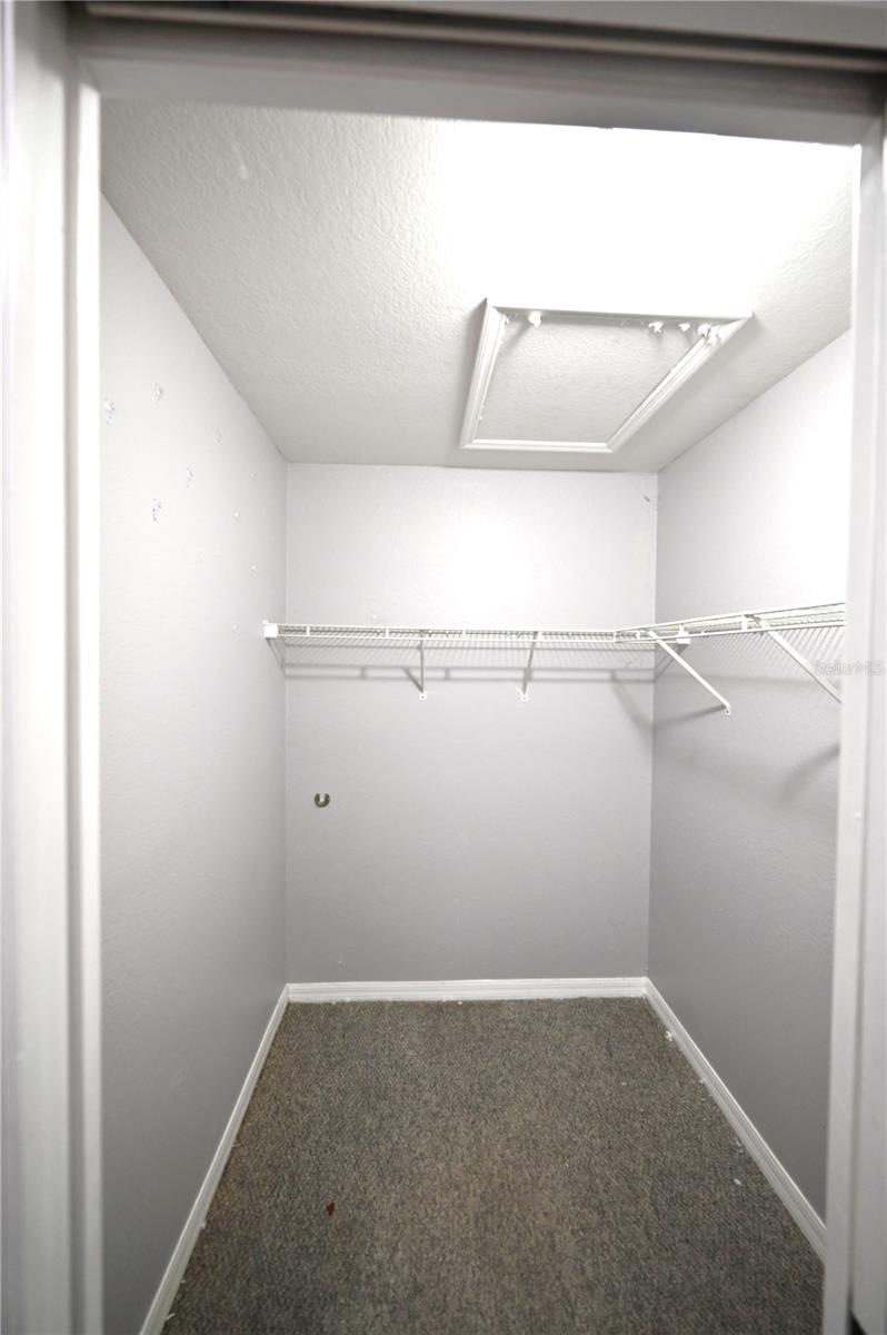 Image 11 of 17 For 8221 Larrimore Avenue