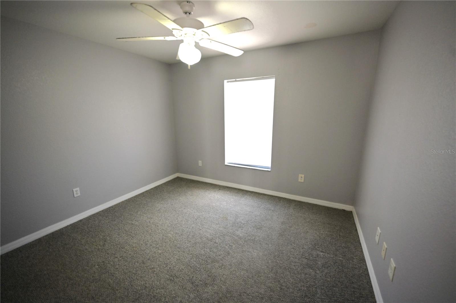 Image 14 of 17 For 8221 Larrimore Avenue