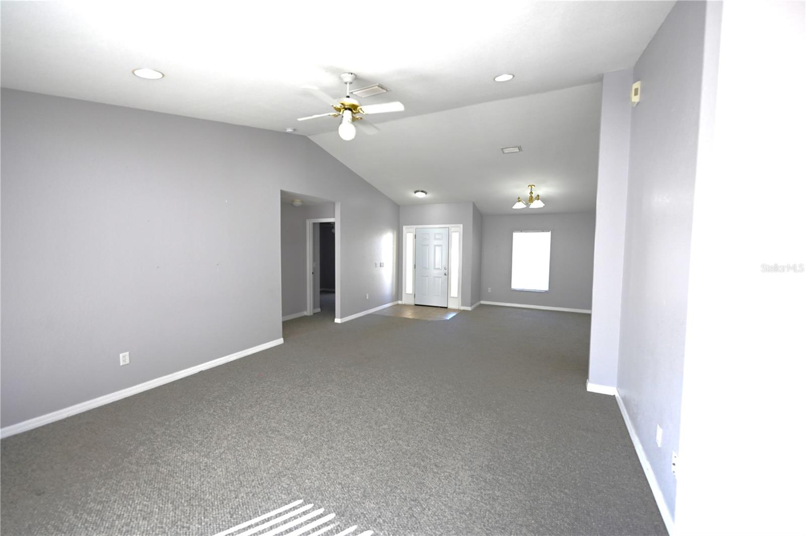 Image 3 of 17 For 8221 Larrimore Avenue